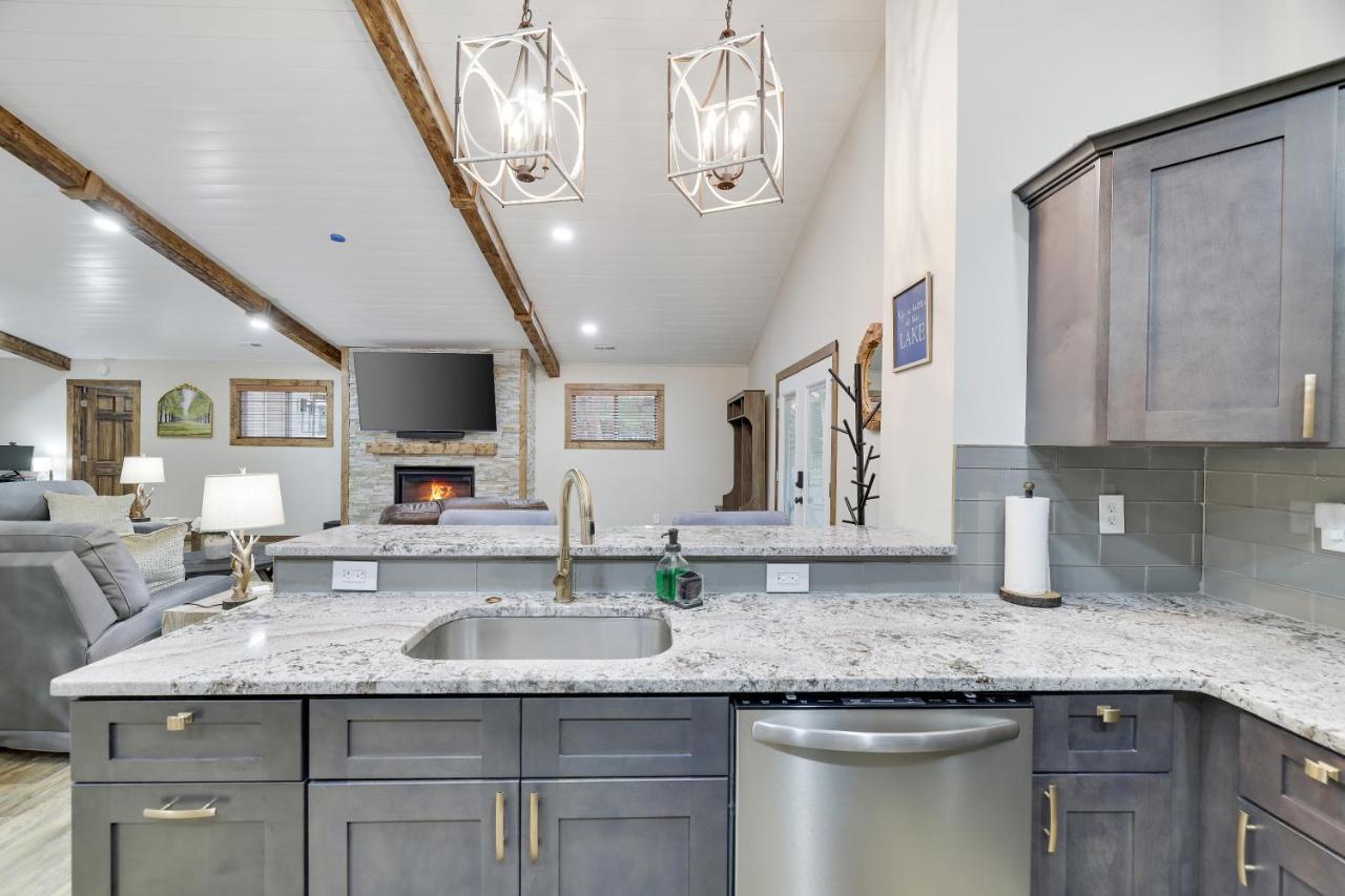 Whiskey Pines Retreat! Single Level Home, Outdoor Firepit, Ac, Bbq! Sleeps 9 In Lake Harmony! 외부 사진