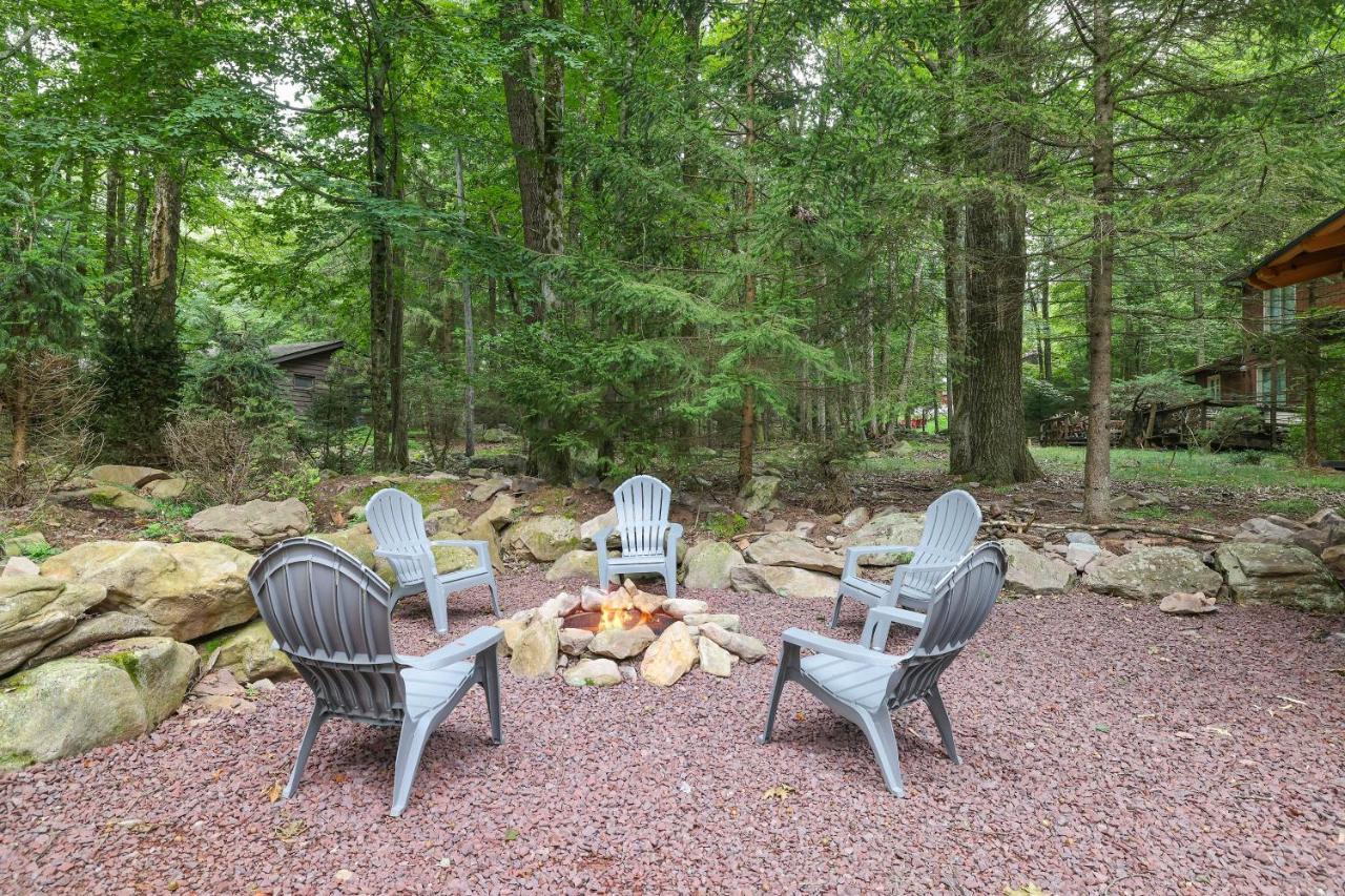 Whiskey Pines Retreat! Single Level Home, Outdoor Firepit, Ac, Bbq! Sleeps 9 In Lake Harmony! 외부 사진