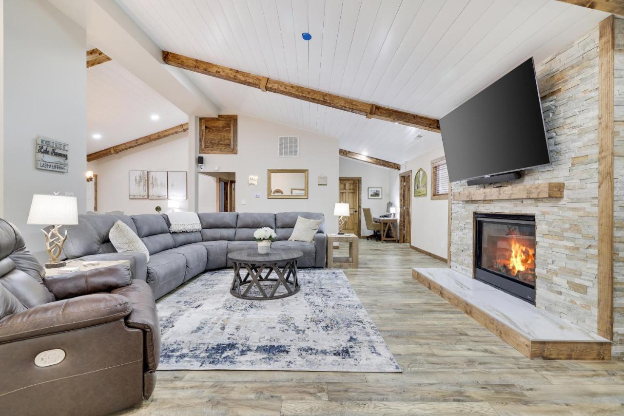Whiskey Pines Retreat! Single Level Home, Outdoor Firepit, Ac, Bbq! Sleeps 9 In Lake Harmony! 외부 사진